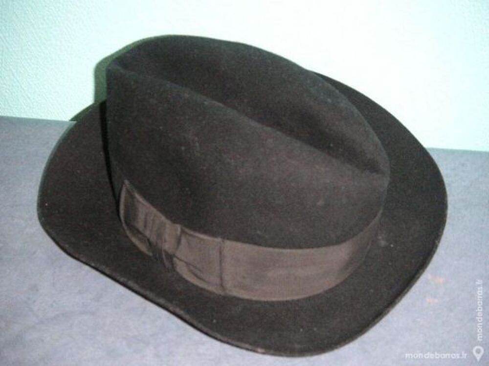 Chapeau Coup&eacute; Court Du Borsalino (Type Borsalino) Bijoux et montres
