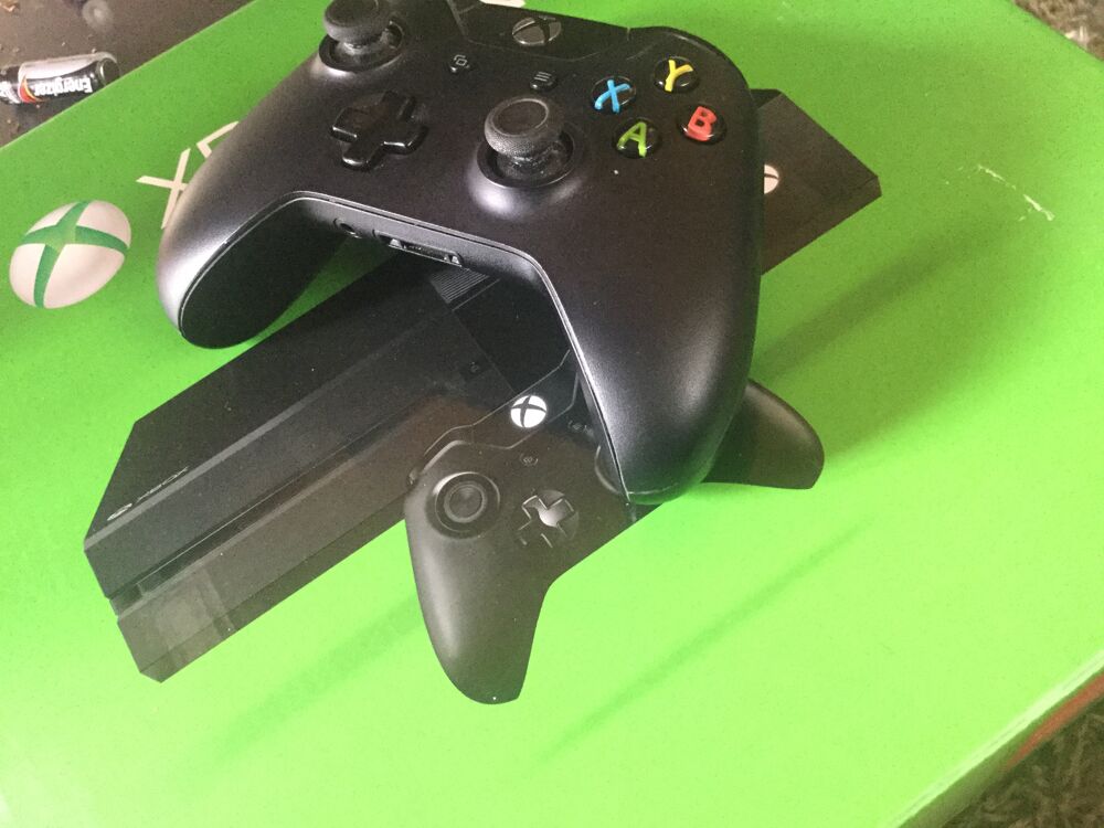 Xbox one Consoles et jeux vidéos