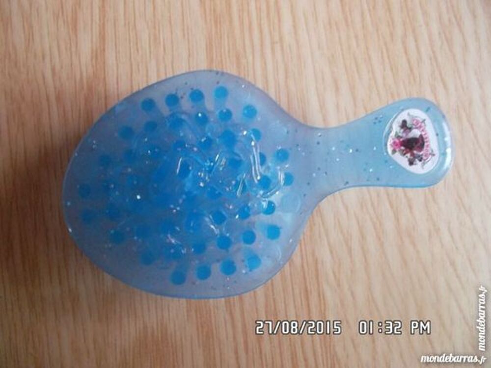 PETITE BROSSE BLEU Jeux / jouets