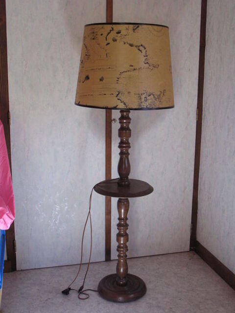 2 lampadaires 30 Montbellet (71)