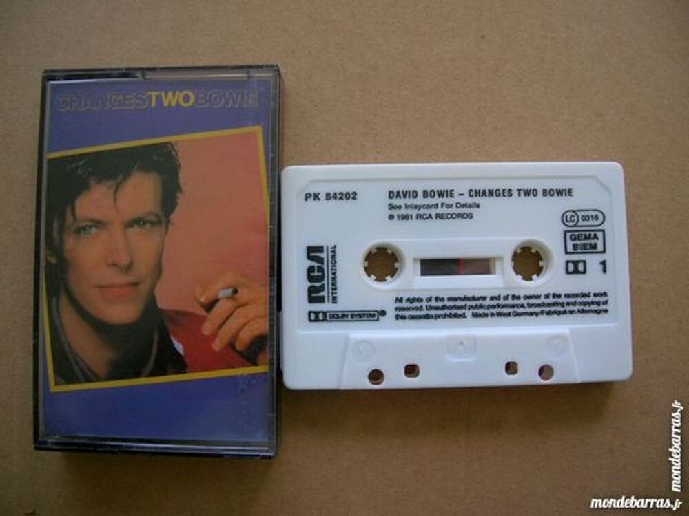 K7 DAVID BOWIE Changes two Bowie CD et vinyles