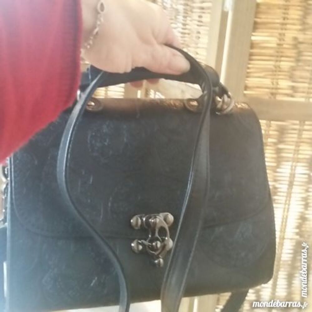 Sac IRON FIST - Manslayer Handbag Maroquinerie
