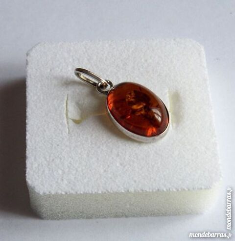 Pendentif en Argent avec cabochon Ambre 10 Bthune (62)