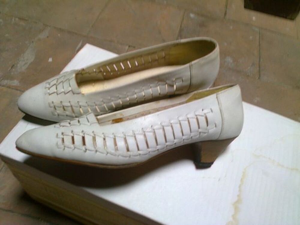 Chaussures en cuir femme Chaussures