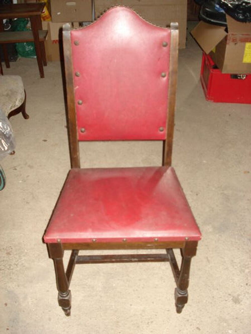 Chaises cuir rouge Meubles
