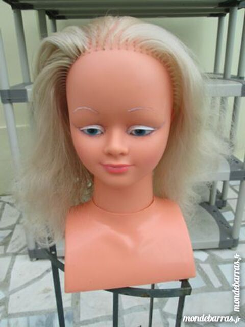  Tte  coiffer et  maquiller   Vintage    10 Goussainville (95)