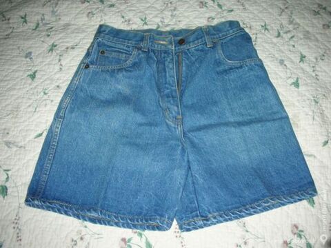 Short jean bleu 4 Thiais (94)