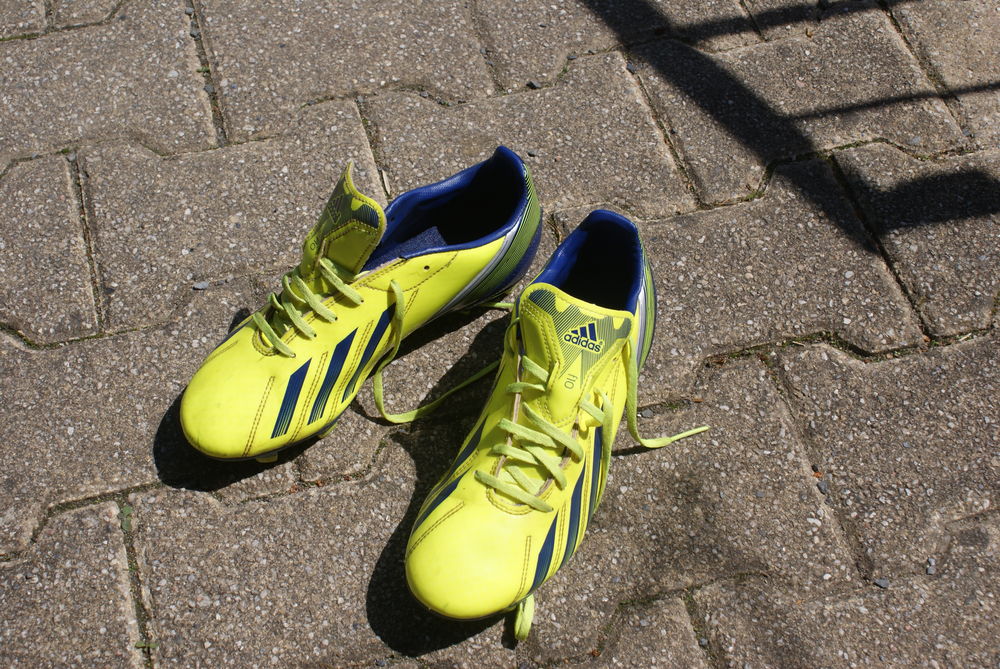 Crampon discount adidas f10