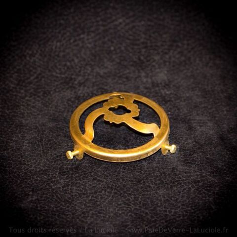 Griffe laiton pour tulipe � griffe diam 57 
5 Marseille 13 (13)