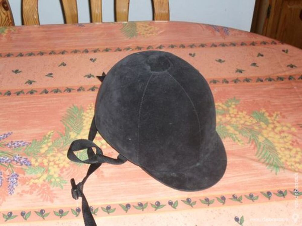 BOMBE cavalier SAFETY HELMET Hi-Lite de 57 cm Sports