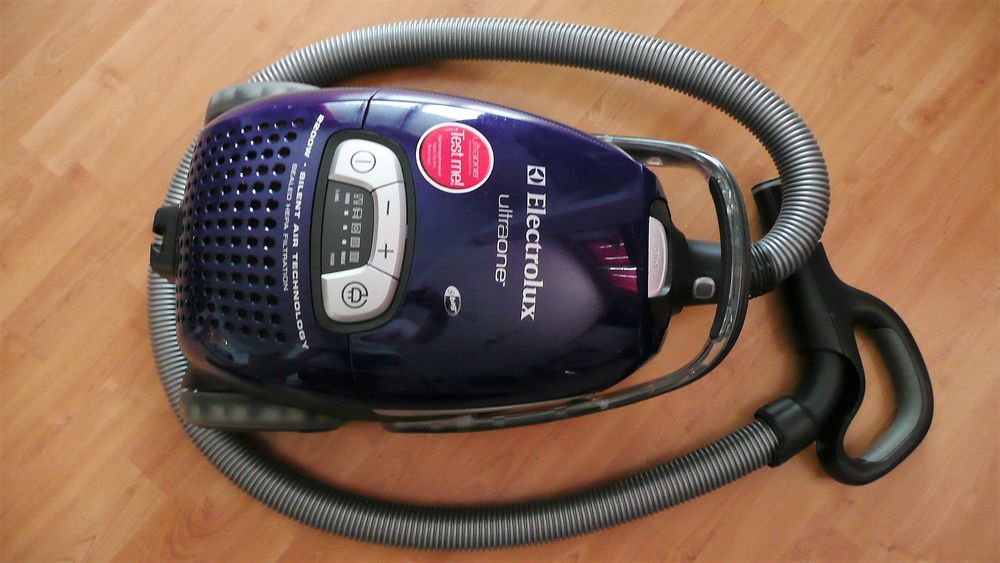 ASPIRATEUR ELECTOLUX "UTRAONE" Electroménager