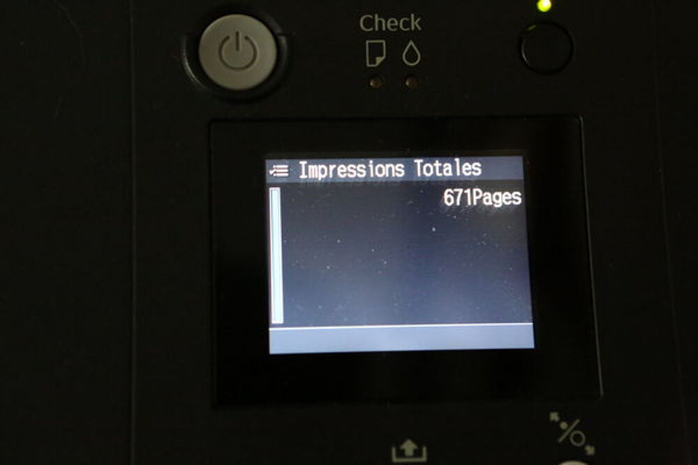 imprimante EPSON stylus 4900 passe tout formats 
Photos/Video/TV
