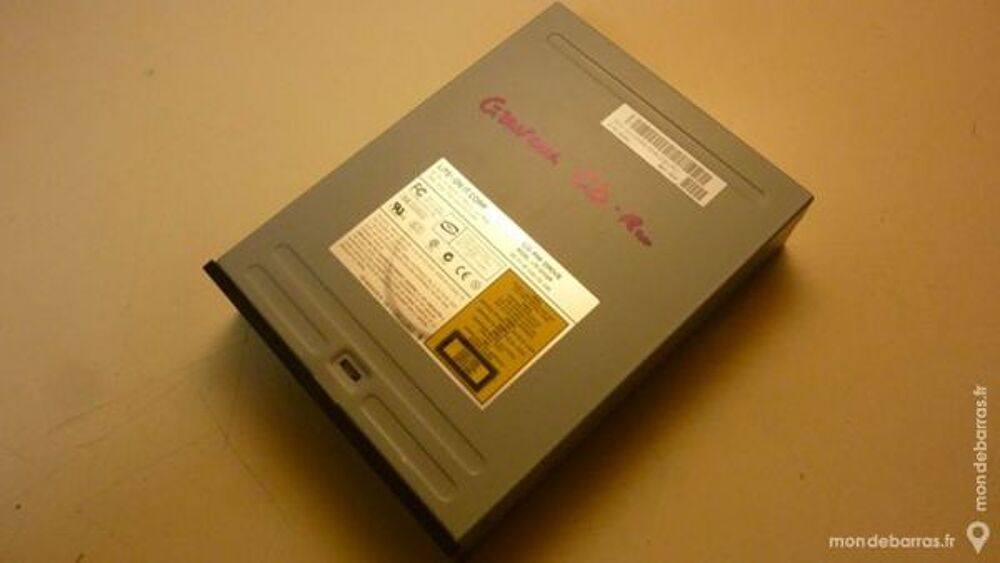 Lecteur-Graveur de CD. LITE-ON-IT Corp LTR-24102M Matériel informatique