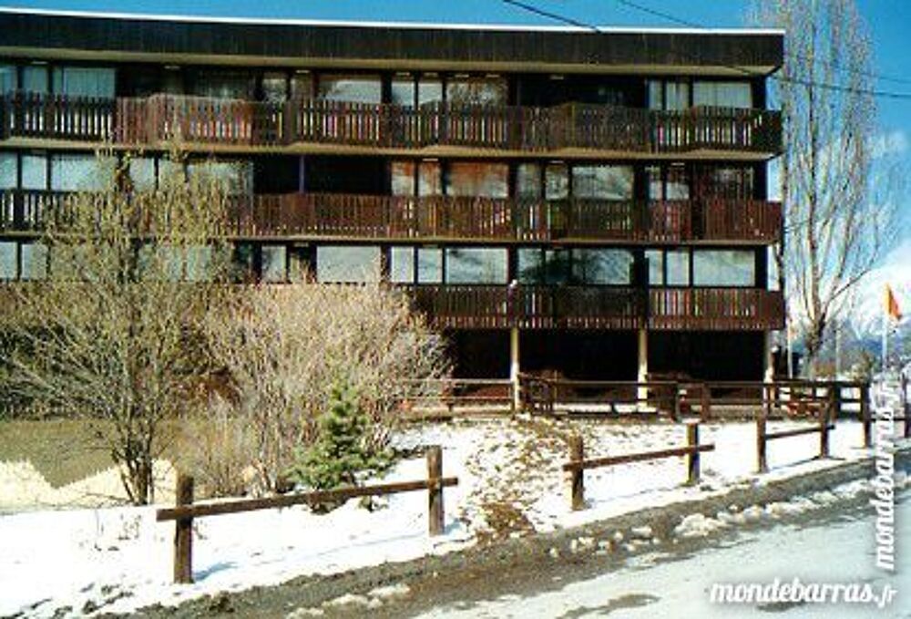   appartement lumineux Provence-Alpes-Côte d'Azur, Enchastrayes (04400)