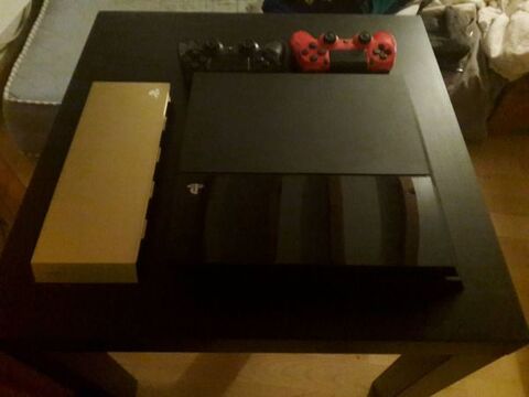 PS4 Garantie + 2manettes + 17 jeux 0 Pontcharra-sur-Turdine (69)