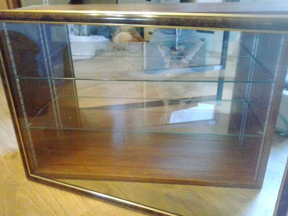 vitrine pour collectionneur Meubles