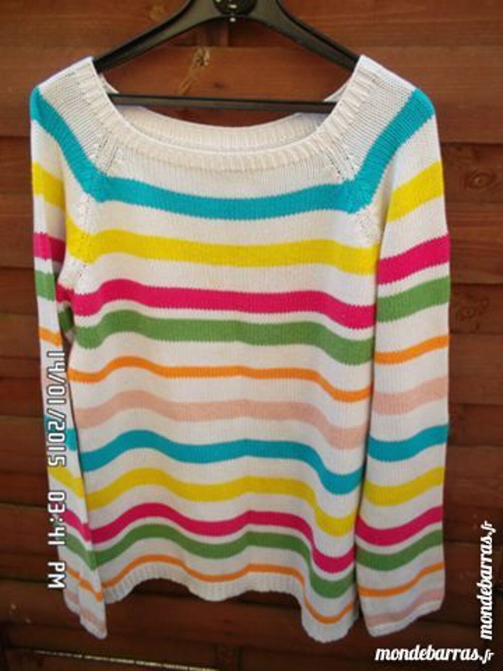 pull multicolore t.42/44 Vêtements