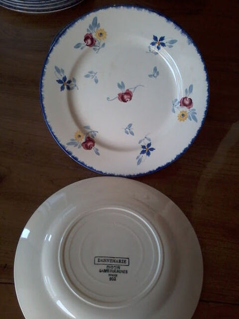 Assiette Dannemarie. 0 Roanne (42)