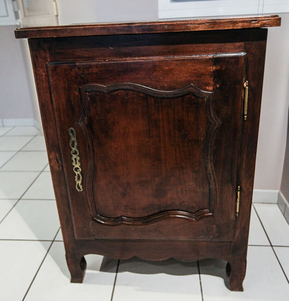 CONFITURIER CHENE CAMPAGNARD LOUIS XV Meubles