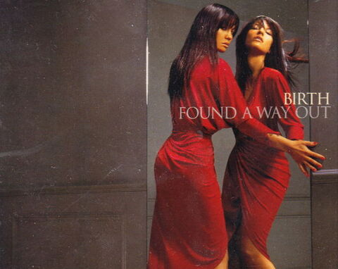 Maxi CD Birth - Found a way out NEUF blister
2 Aubin (12)