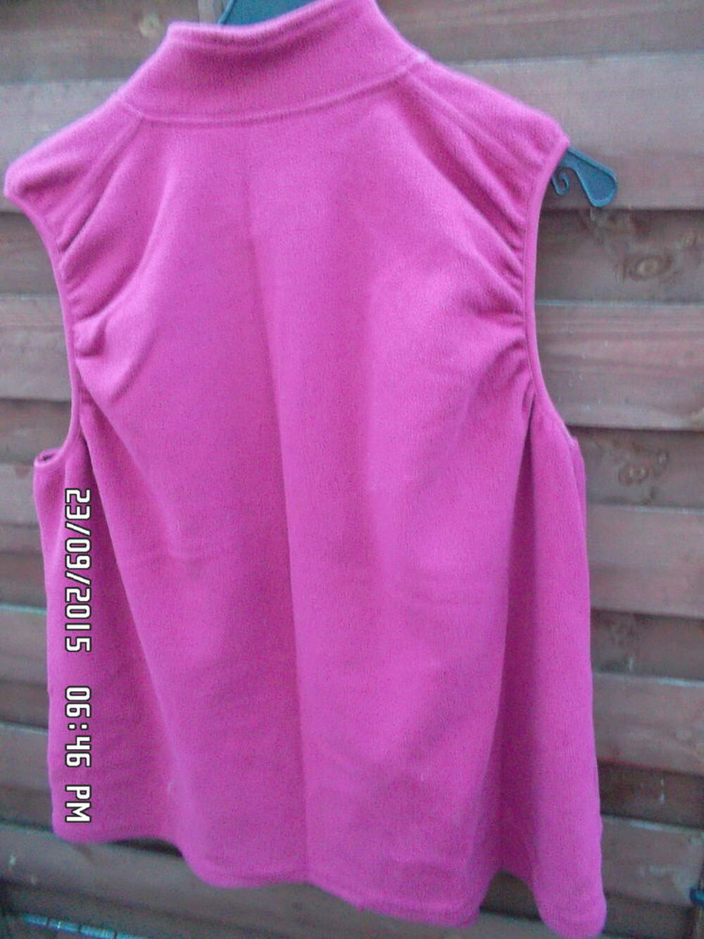 VESTE POLAIRE ROSE*JUSTE 5E*KIKI60230 Vêtements