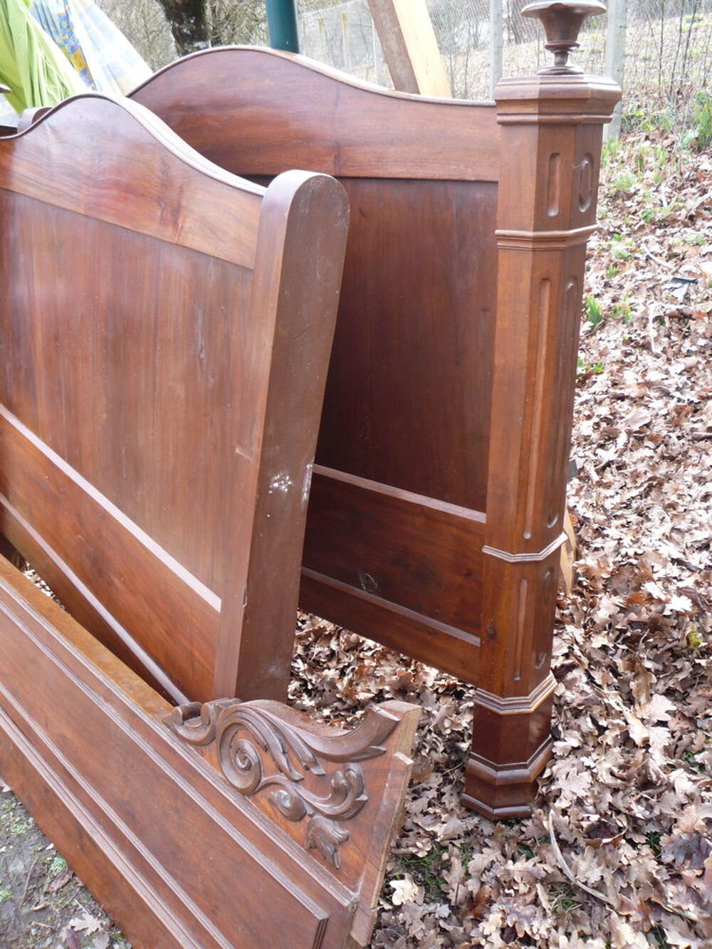 Bois de lit en 120cm de large Meubles