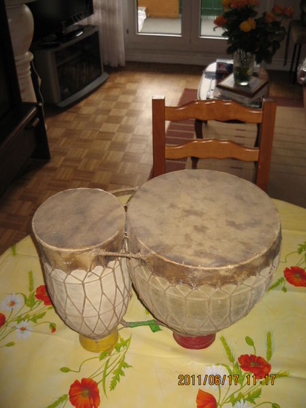 Bongo artisanal Instruments de musique