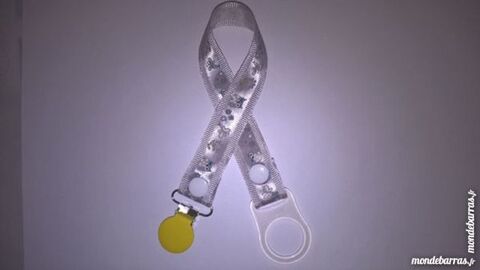 attache sucette 5 Langon (33)