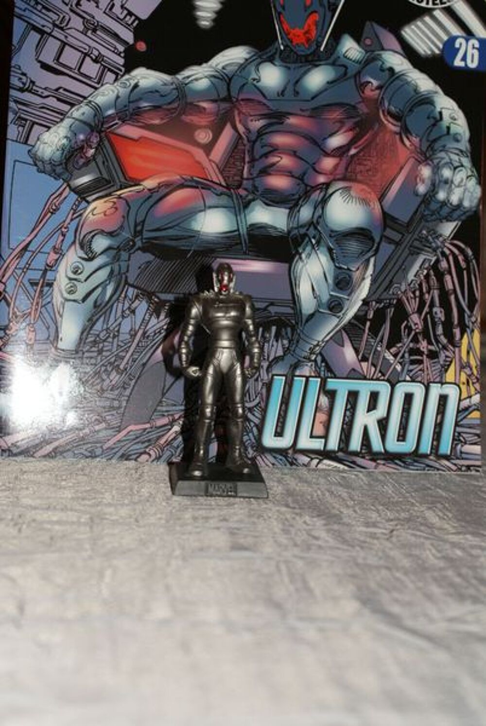 figurine en plomb "marvel eaglemoss" ULTRON 