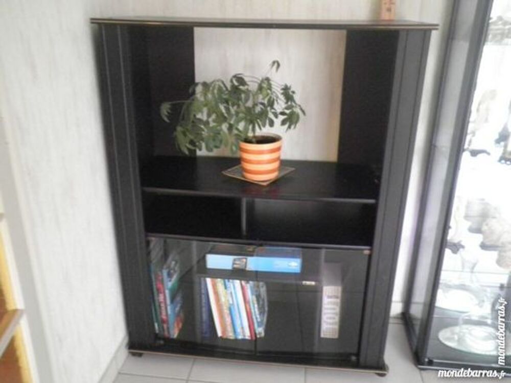 meuble t&eacute;l&eacute; Meubles