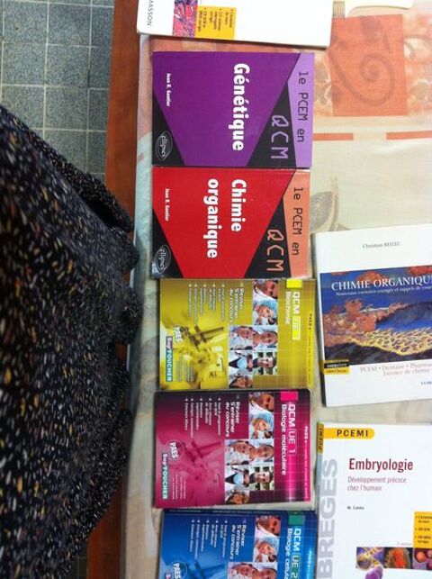 Livres concours mdecine  partir de 10 ST DENIS LA REUNION 10 livres-disques/livres-concours-medecine-a-partir-de-10-st-denis-la-reunion-saint-denis-97400/1213299759A1KBMELB000 (97)