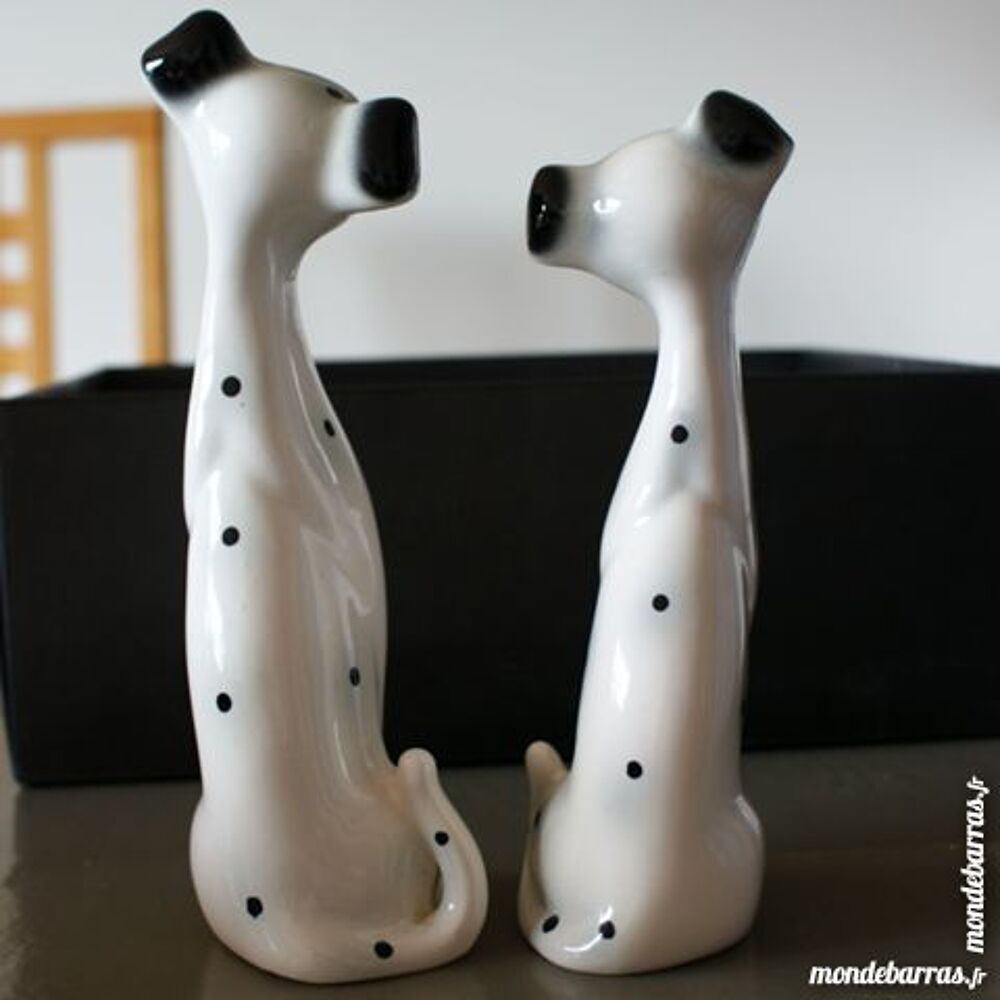 Statuettes &laquo;couple 101 Dalmatiens&raquo; en fa&iuml;ence Décoration