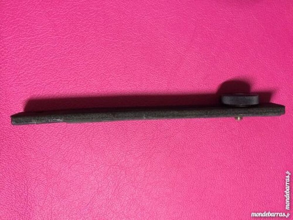 Barrette porte accessoires Photos/Video/TV
