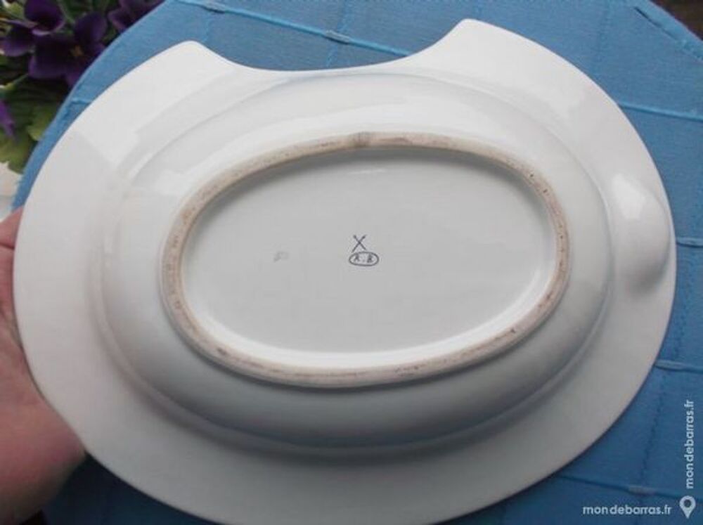 Faience de ROUEN plat &agrave; barbe Franc-Maconnerie 