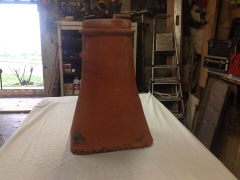 Mitre 30 Saint-Parize-le-Chtel (58)