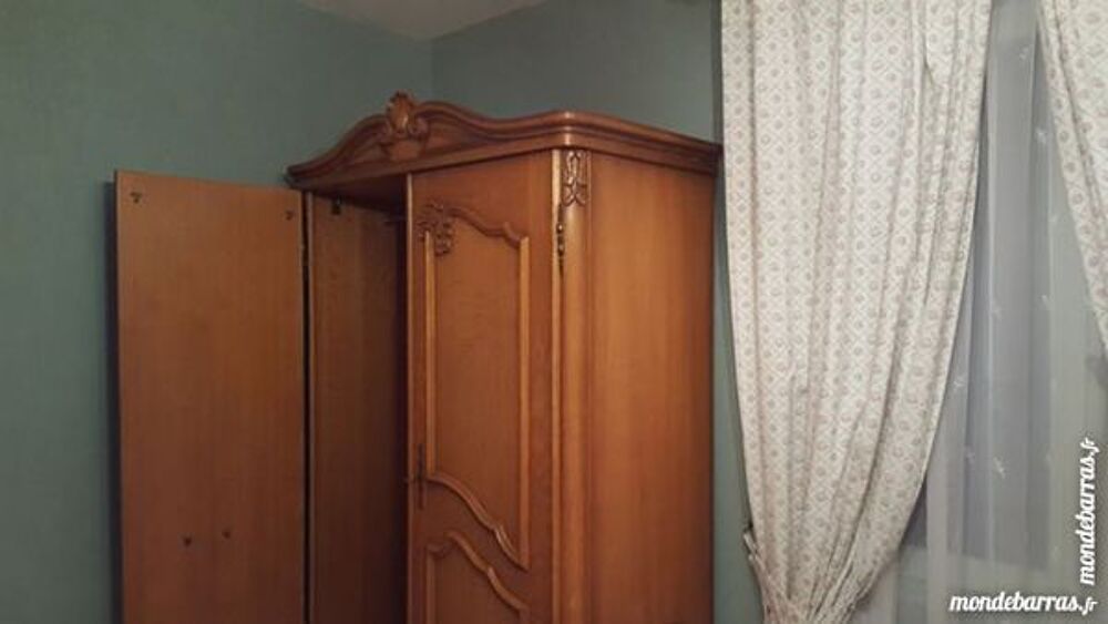 Armoire ch&ecirc;ne massif Meubles
