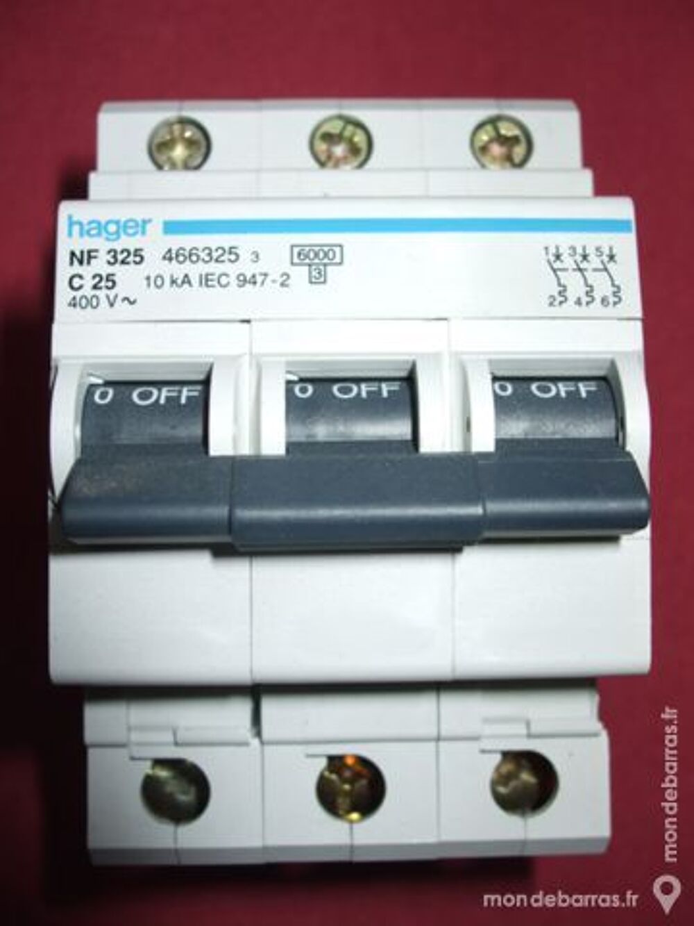 R&eacute;f NF325 OU NFN325 DISJONCTEUR HAGER 3P 25A 6kA C Bricolage