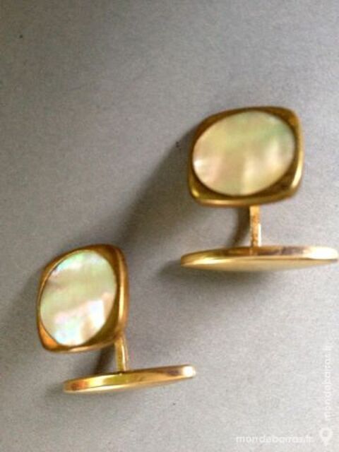 Boutons de manchettes nacre 15 Nice (06)