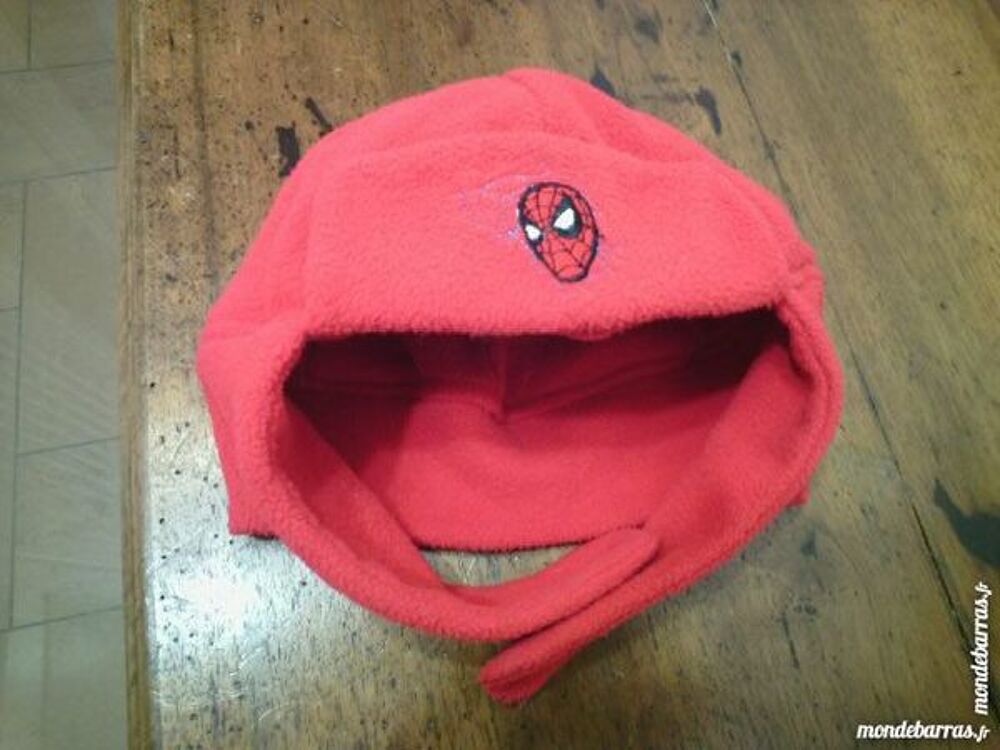 Bonnet polaire rouge Spider-Man 54 cm - TBE Vêtements enfants