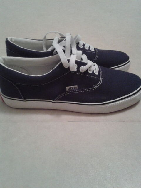 Baskets Vans authentiques toutes neuves 35 Sains-en-Gohelle (62)