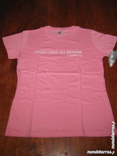 T-shirt femme  Vivre libre ou mourir  10 Mont-Saint-Aignan (76)