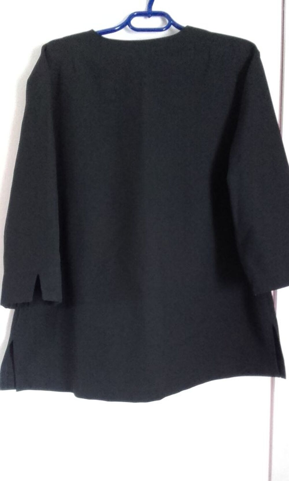 Veste noire manches 3/4 Vêtements