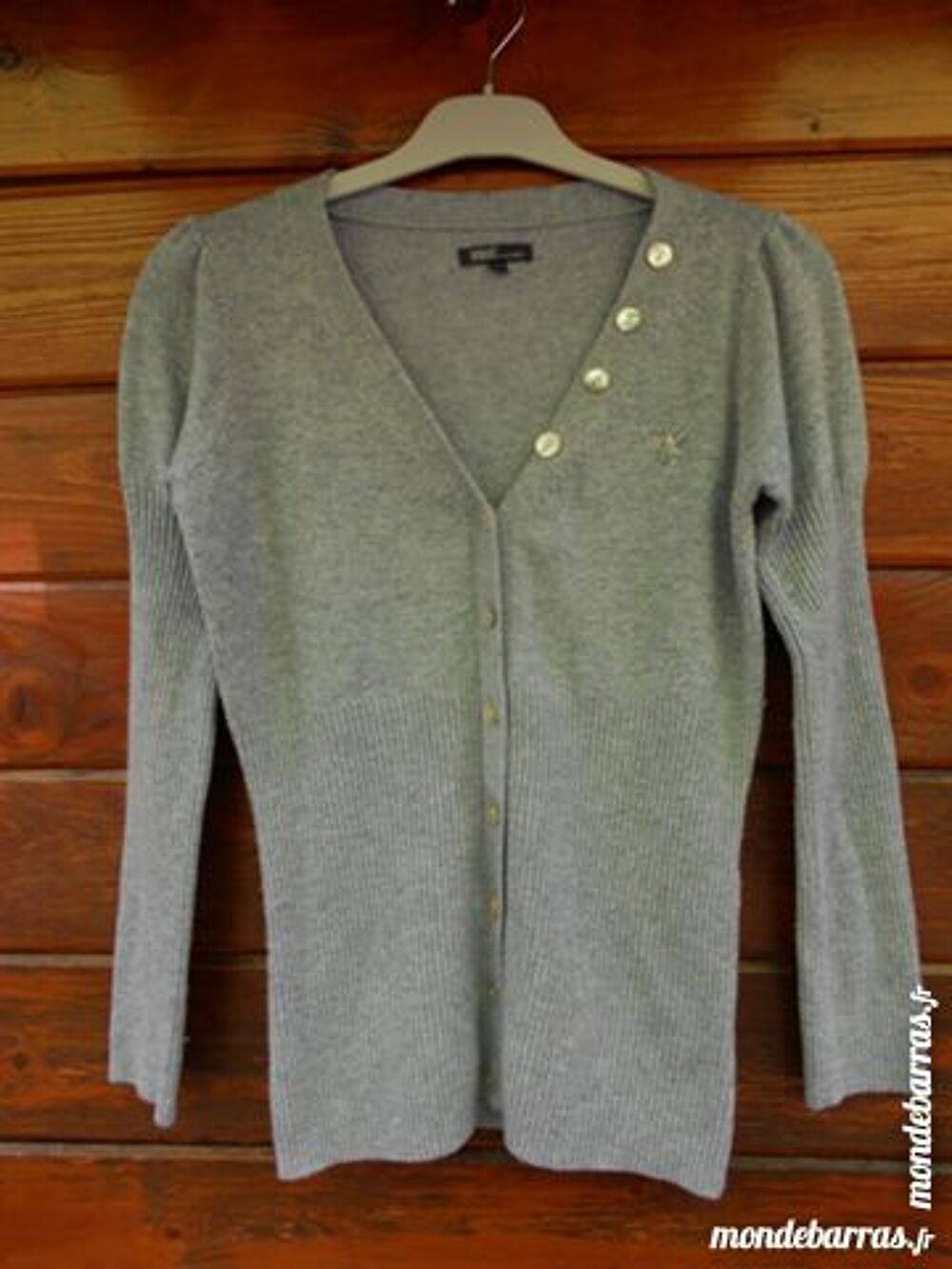 GILET T. 40 Vêtements