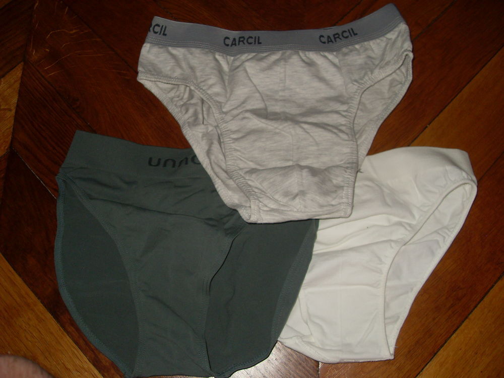 lot de trois slips Homme taille M Vêtements