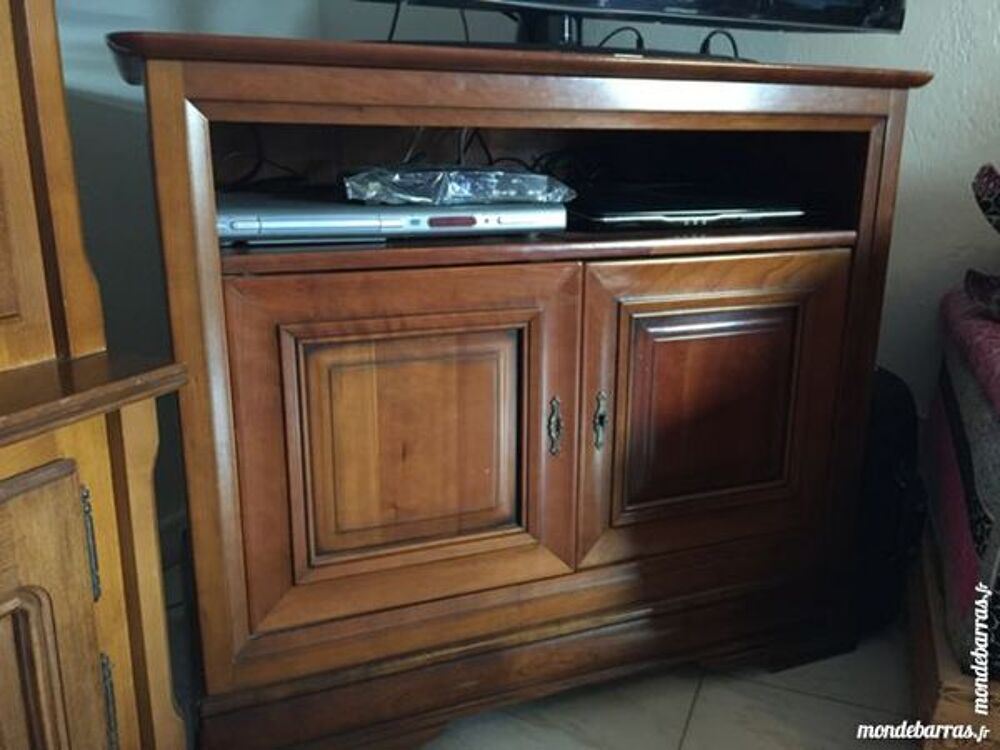 Meuble t&eacute;l&eacute; Meubles