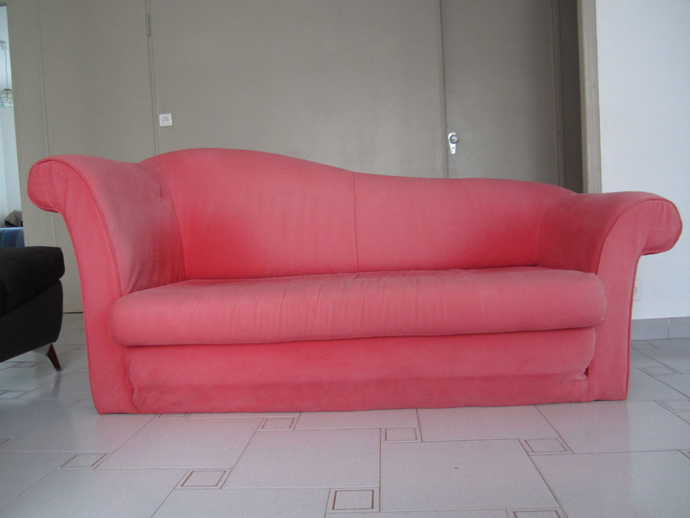 canap&eacute; rouge convertible Meubles