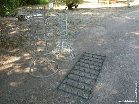 Egouttoir  bouteille/porte bouteilles/hrisson 110 Castres (81)