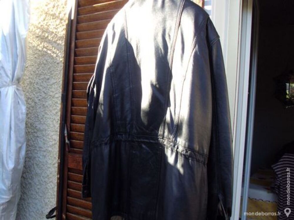 PARKA EN CUIR NOIR Vêtements