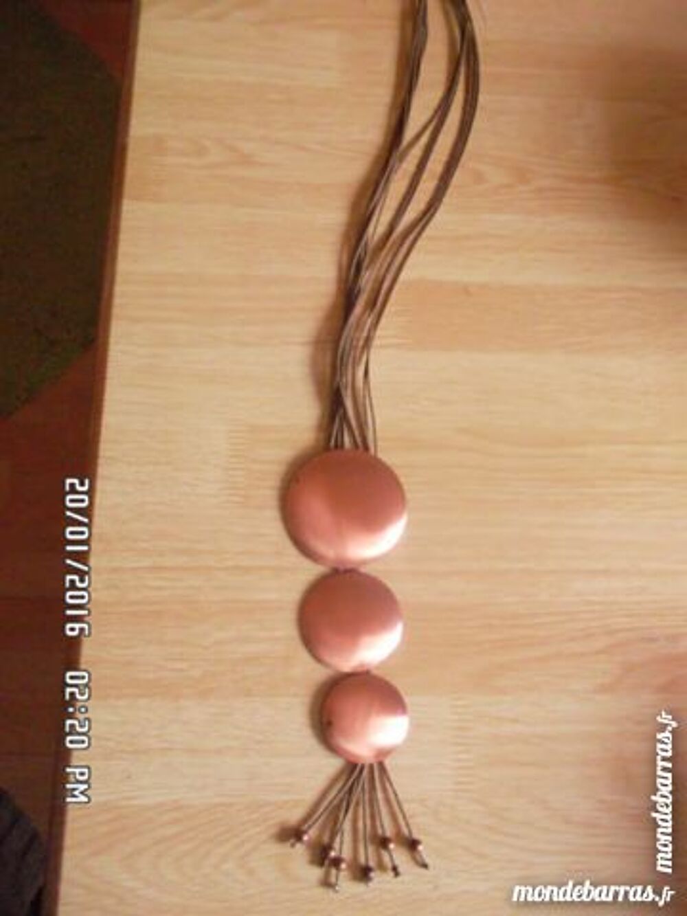 collier 3 ronds marrons m&eacute;tal*juste 2e*kiki60230 Bijoux et montres