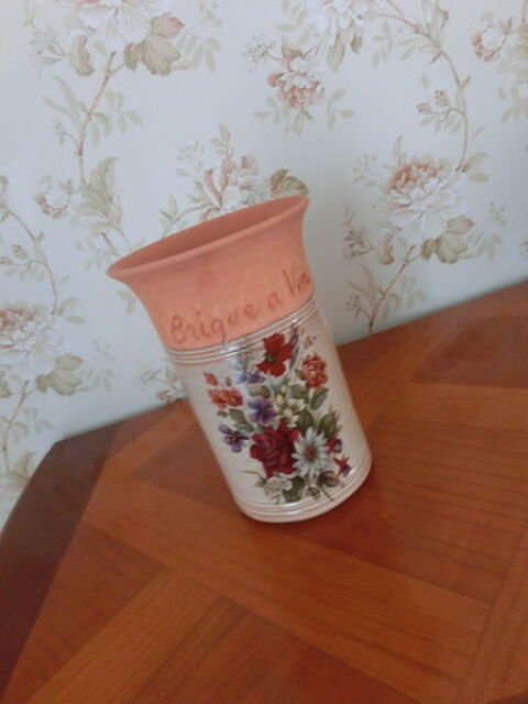 BRIQUE A VIN 14 Yutz (57)